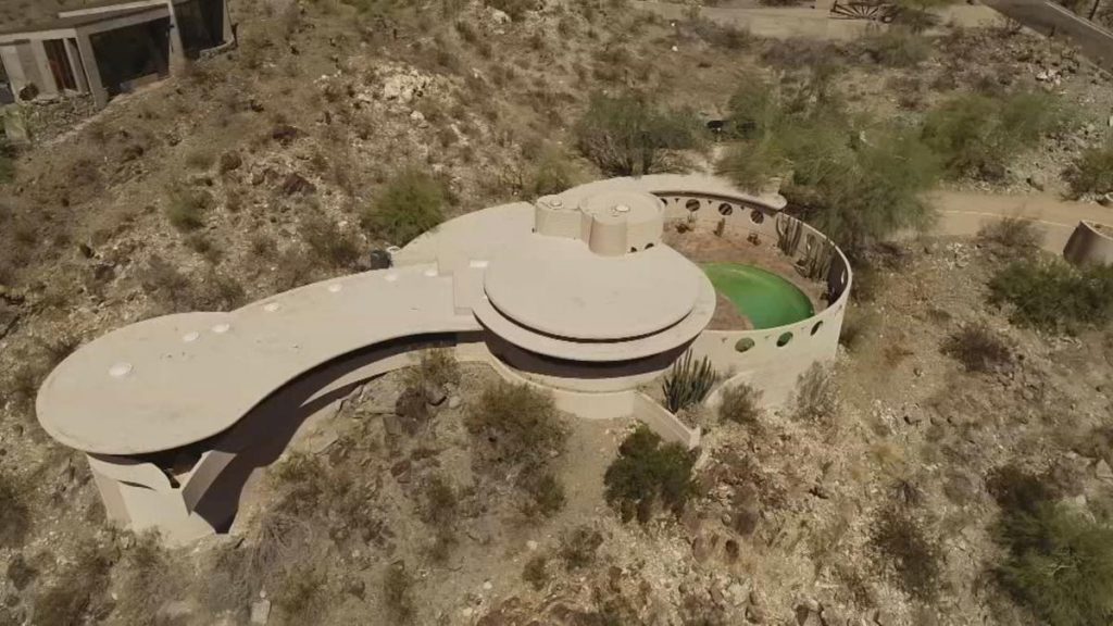 Photos Norman Lykes House